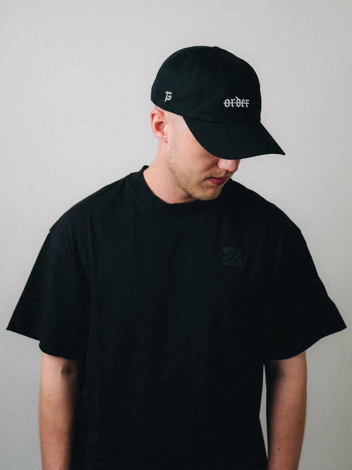 Disorder distressed cap